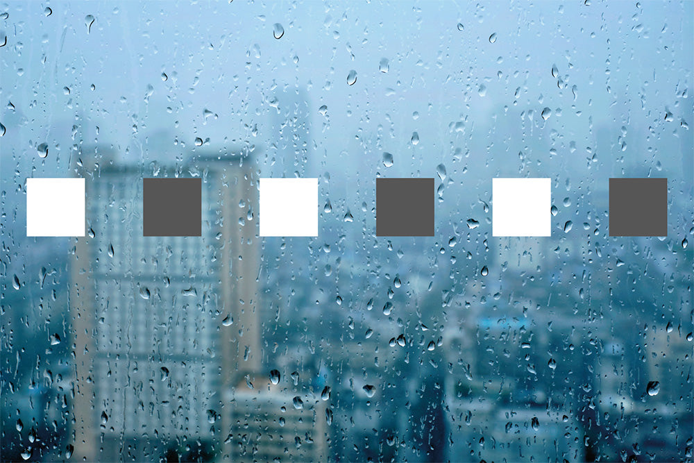 Kontrastmarkering vit grå